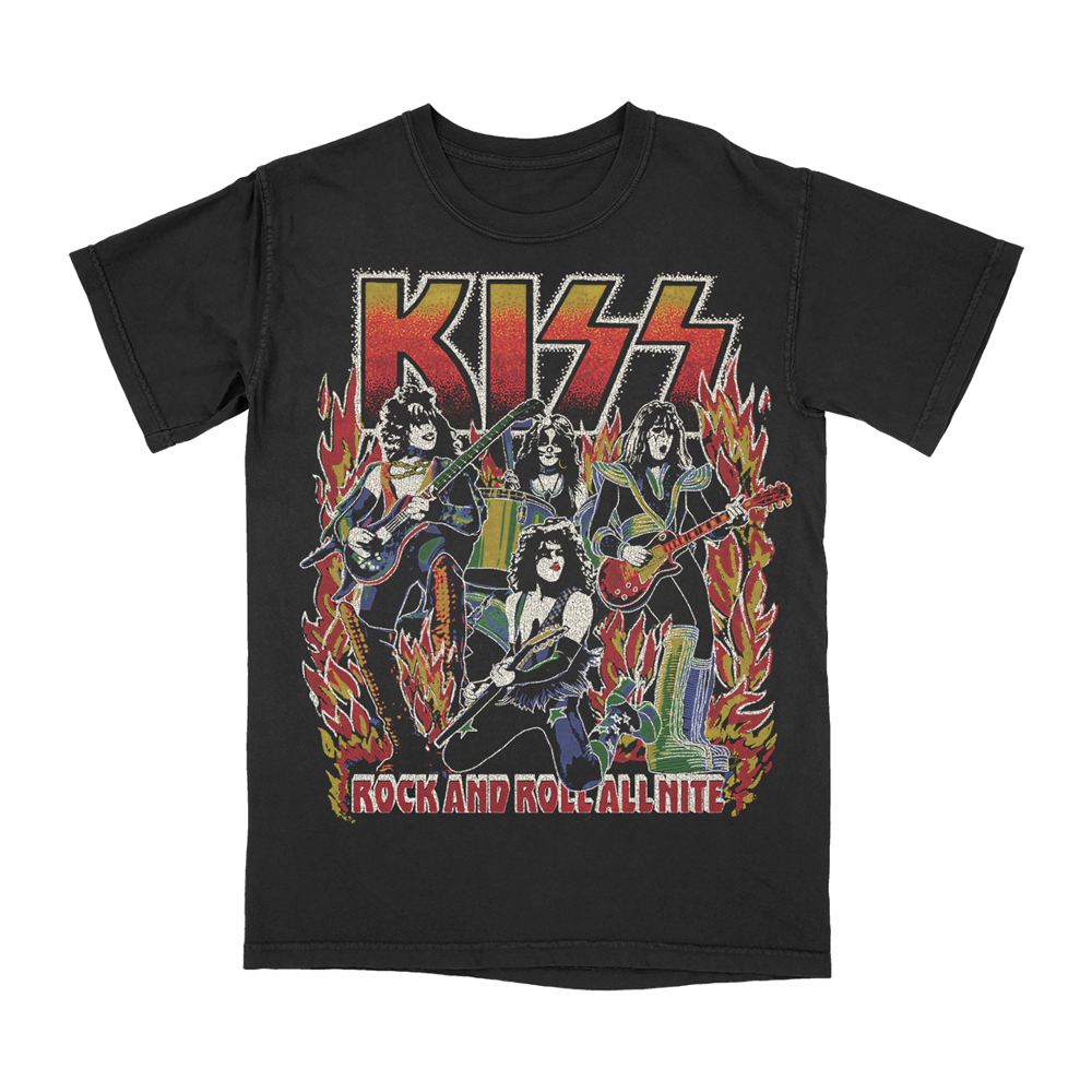 Pairing T-Shirts with Kiss Prints
