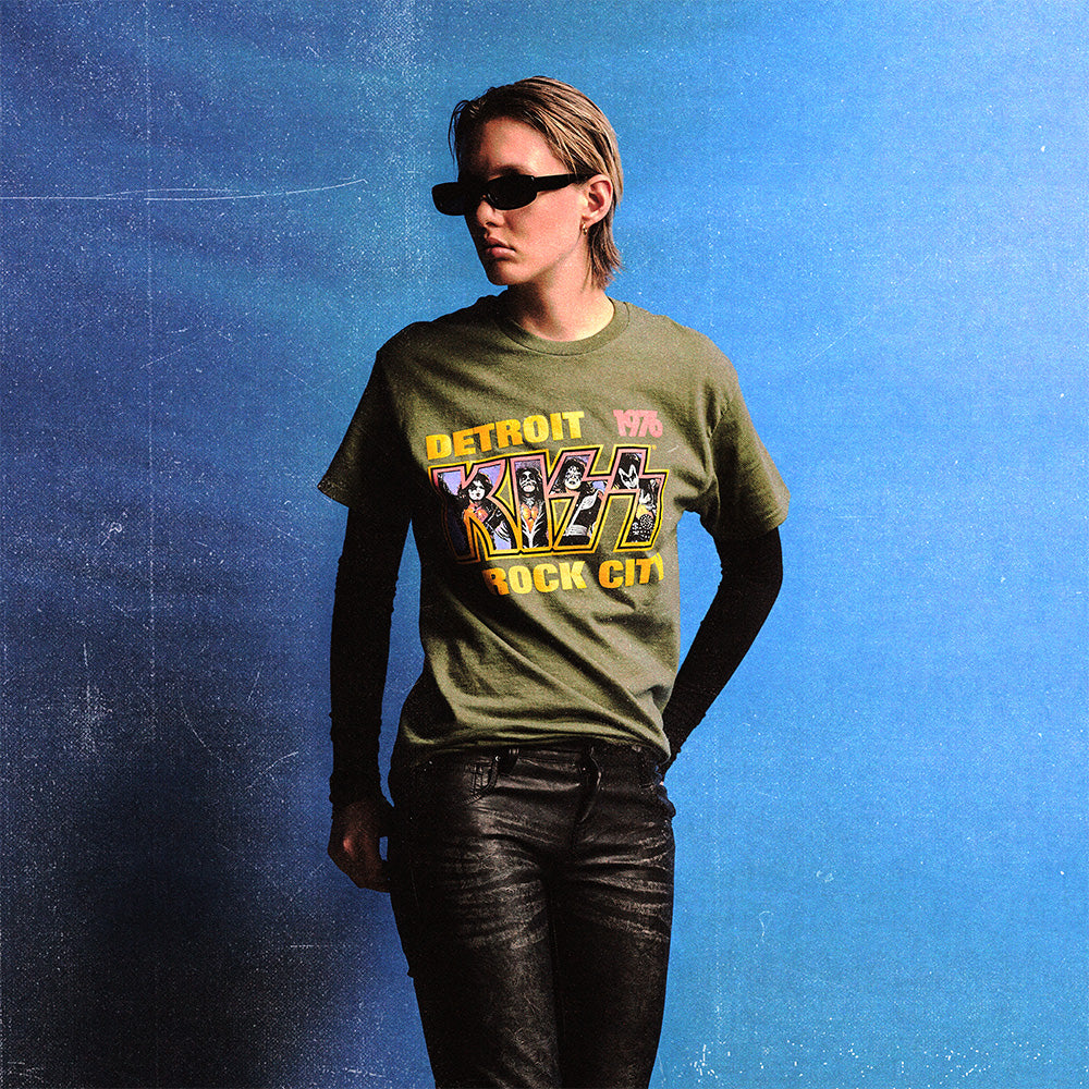 Detroit Rock City 1976 T-Shirt Model 5