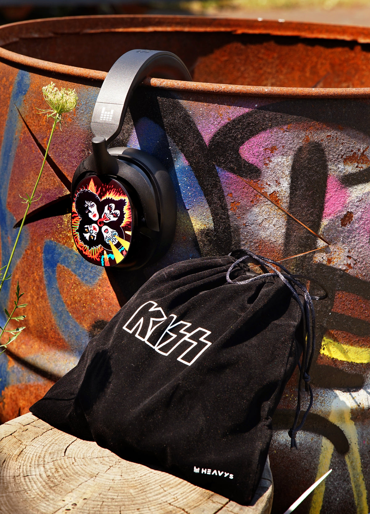 Heavys H1H Headphones + KISS 'Rock and Roll Over' Anniversary Edition Shells 10
