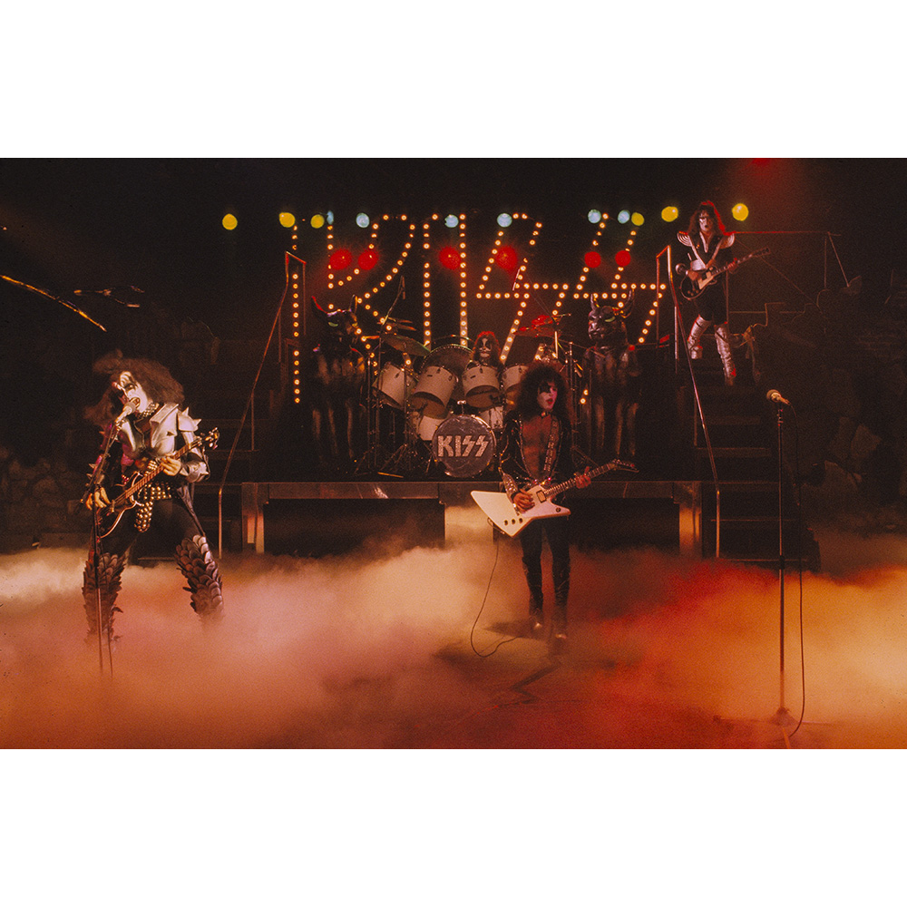 KISSMARK セットアップ ロゴプリント L（B116） KISSMARK セットアップ ロゴプリント L（B116） 【公式通販】
