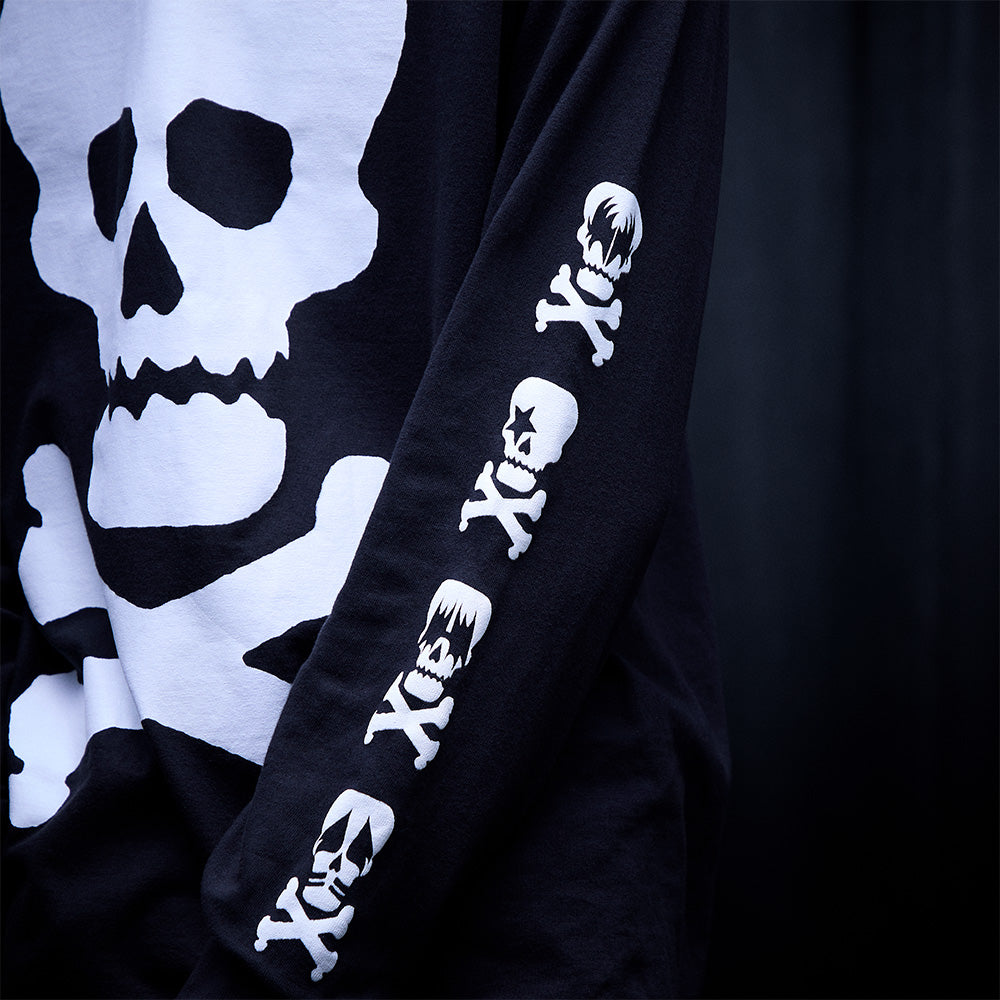 KISS Skull Long Sleeve Detail