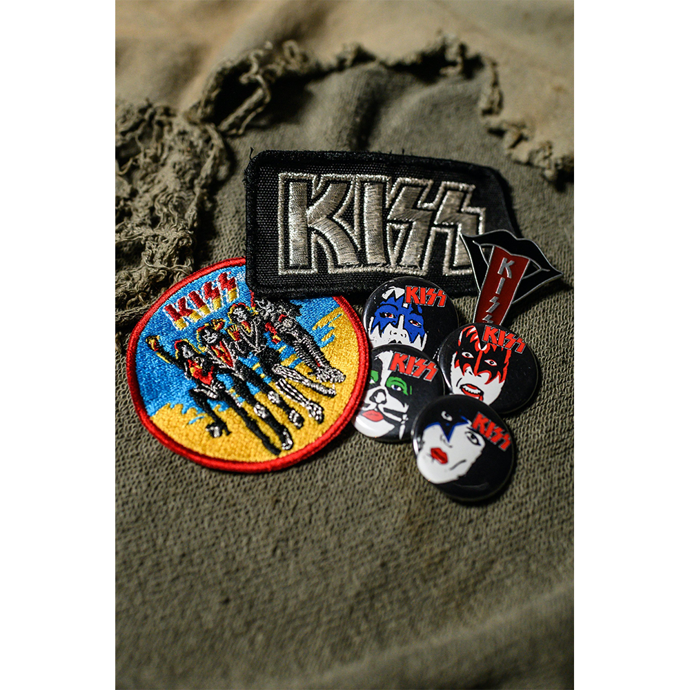 KISS Collectors Edition Box Set Patches & Pins